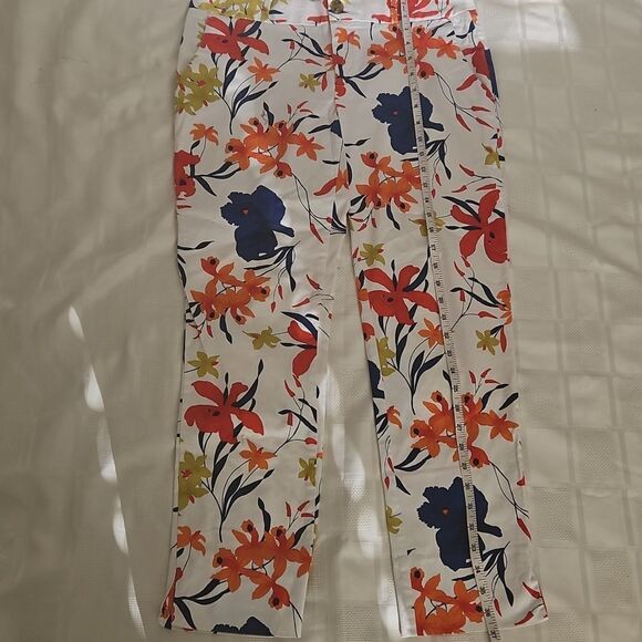 Floral Print Pants - Picture 9 of 16